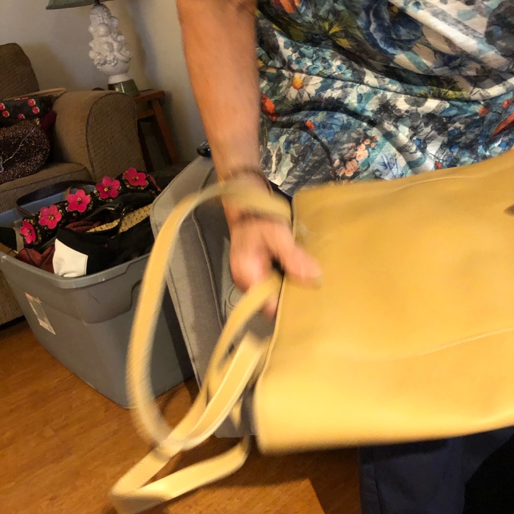 Cream bag in good condition